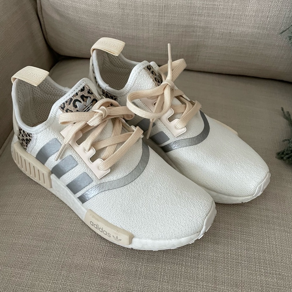 Womens Adidas NMD R1 Cheetah Shoes